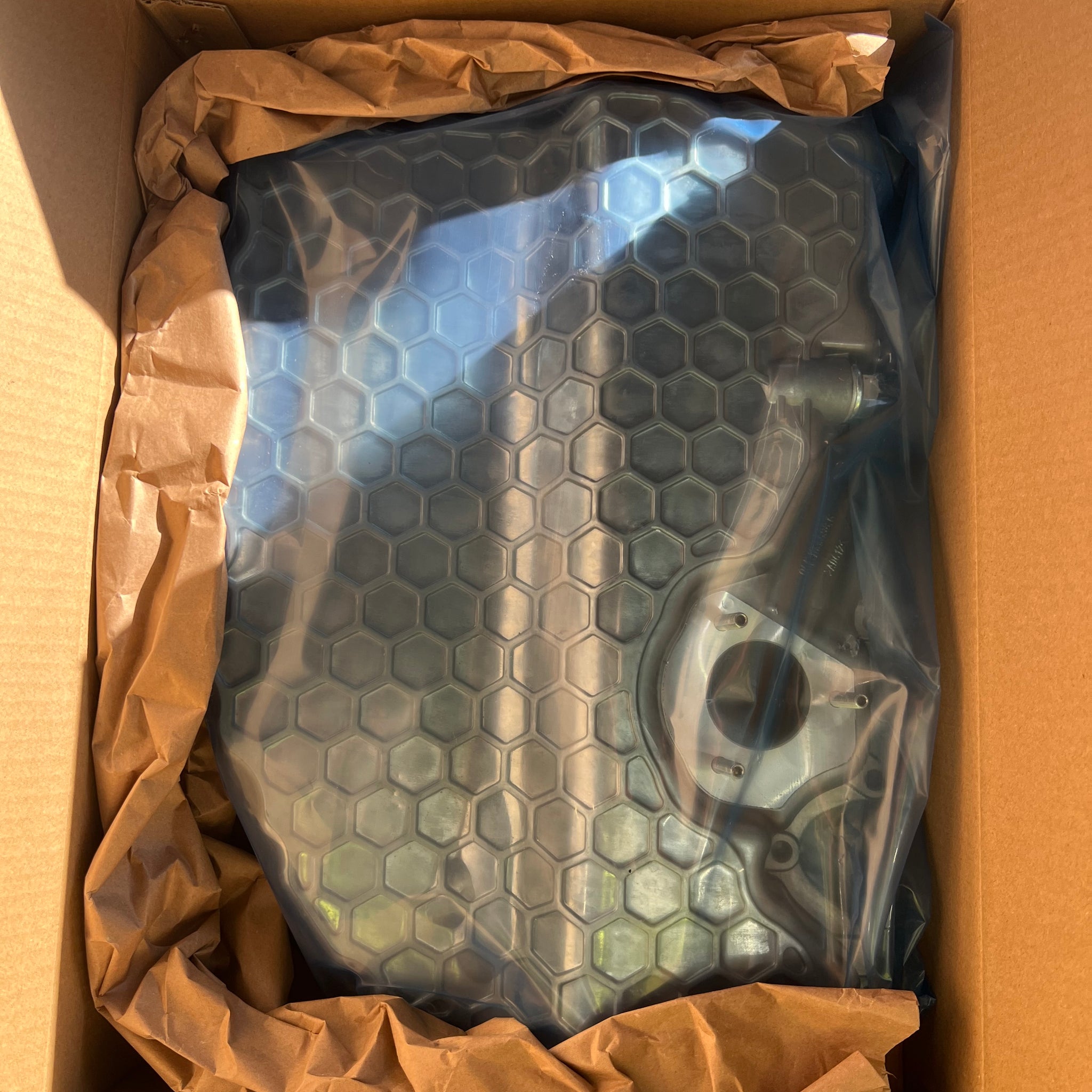 Aluminium Engine Oil Sump Upgrade For VW Golf MK7 GTI Audi A3 EA888 Gen.3 1.8 2.0 TSI For Audi A1 A3 Q2 TT VW Tiguan Beetle Jetta Passat Skoda 06K103600R 06K103600D 06K103600AE