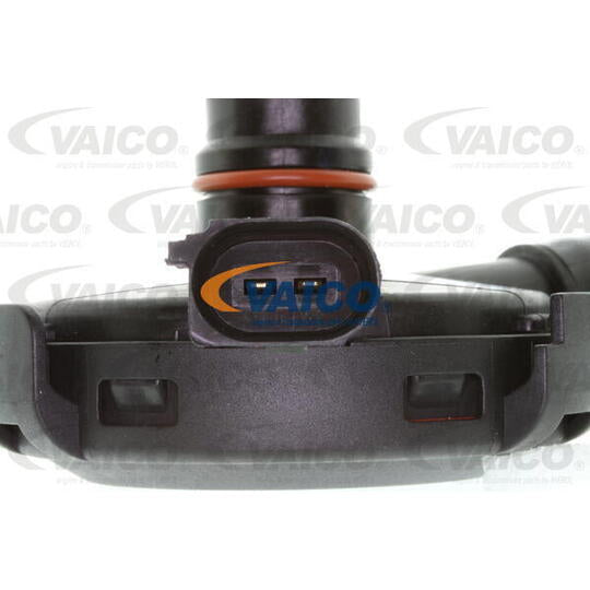 PCV Valve Crankcase Vent Valve Hose For VW Touareg 3.2L 3.2 V6 2002-2016 2004 2005 2006 022103765A