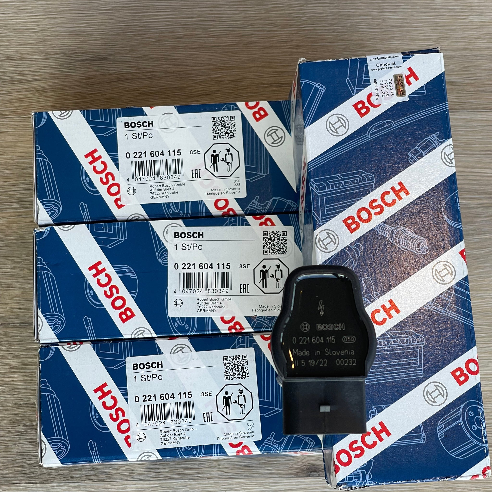 Audi A4 B6 B7 A6 A8 3.0 V6 BBJ ignition coil pack (x1) 06C905115M Audi A4 B6 B7 A6 A8 3.0 V6 BBJ ignition coil pack (x1) 06C905115M