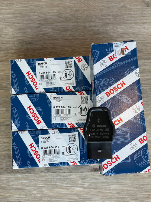 Set of 4 Genuine BOSCH Ignition Coils Suit For VW / AUDI / SKODA Golf MK5 6 GTI R FSI TFSI 2.0T 2.0 Bosch 0221604115, 07k905715G, 0 221 604 115 07k905715 G 07k 905 715 G
R