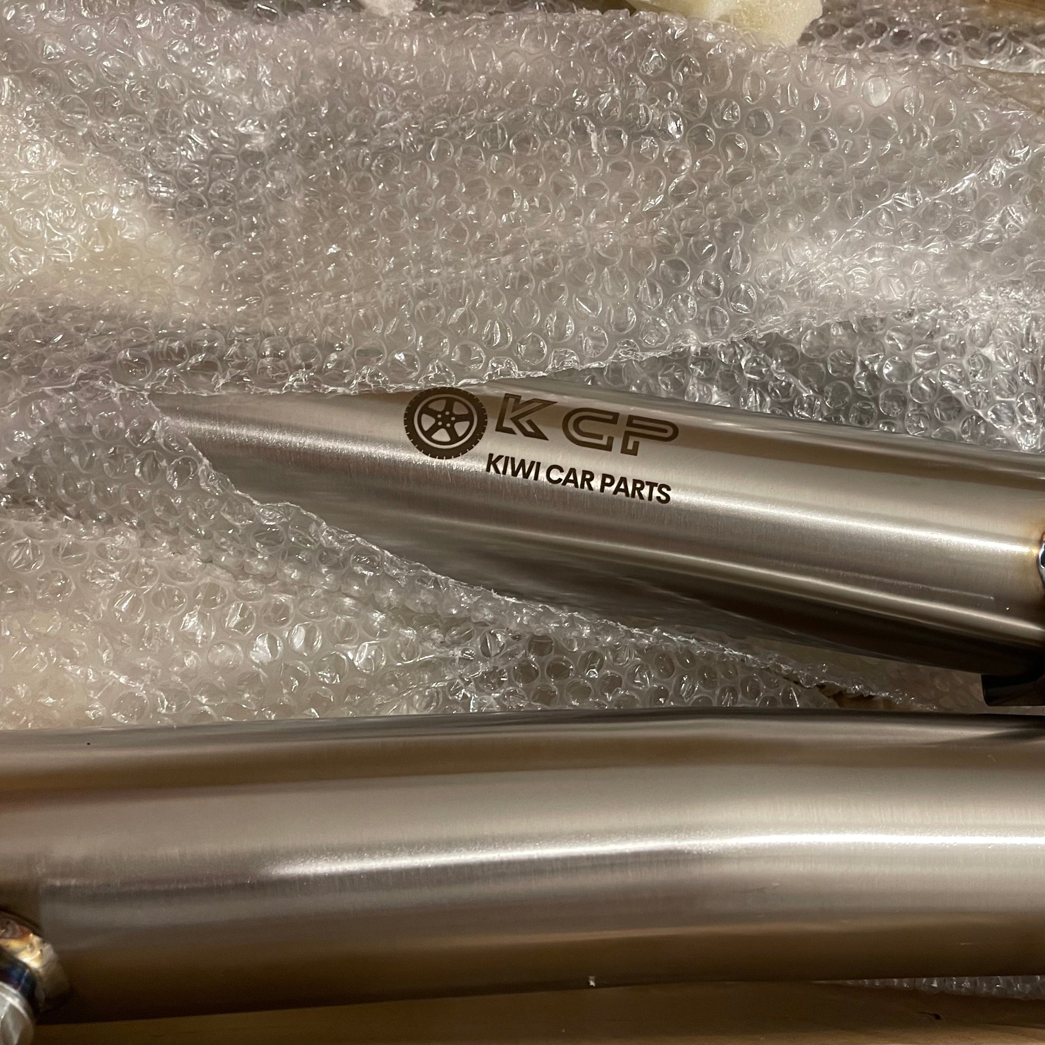 KCP Stainless Decat Downpipe For VW Golf MK5 MK6 GTI Upgrade Performance Tuning Audi A3 8P TT MK2 2.0T 1.8T Exhaust FWD Front wheel drive
NZ STOCK AUCKLAND WAREHOUSE Free shipping buy online cheap Pick up mt. Wellington Carbine road