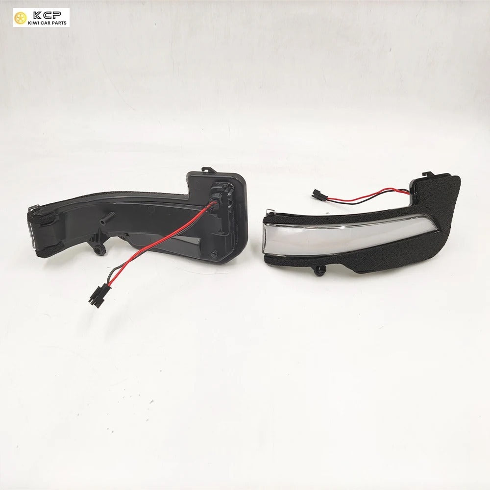 Suitable For Toyota Hilux Revo Fortuner Innova 2016 - 2021 Side Rear View Mirror Indicator LED Dynamic Turn Signal Light Sequential Lamp